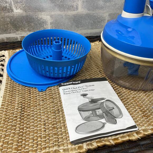 Tupperware Quick Chef Pro System Manual Food Processor, Chop, Mix, Whisk, Seal - Picture 10 of 13